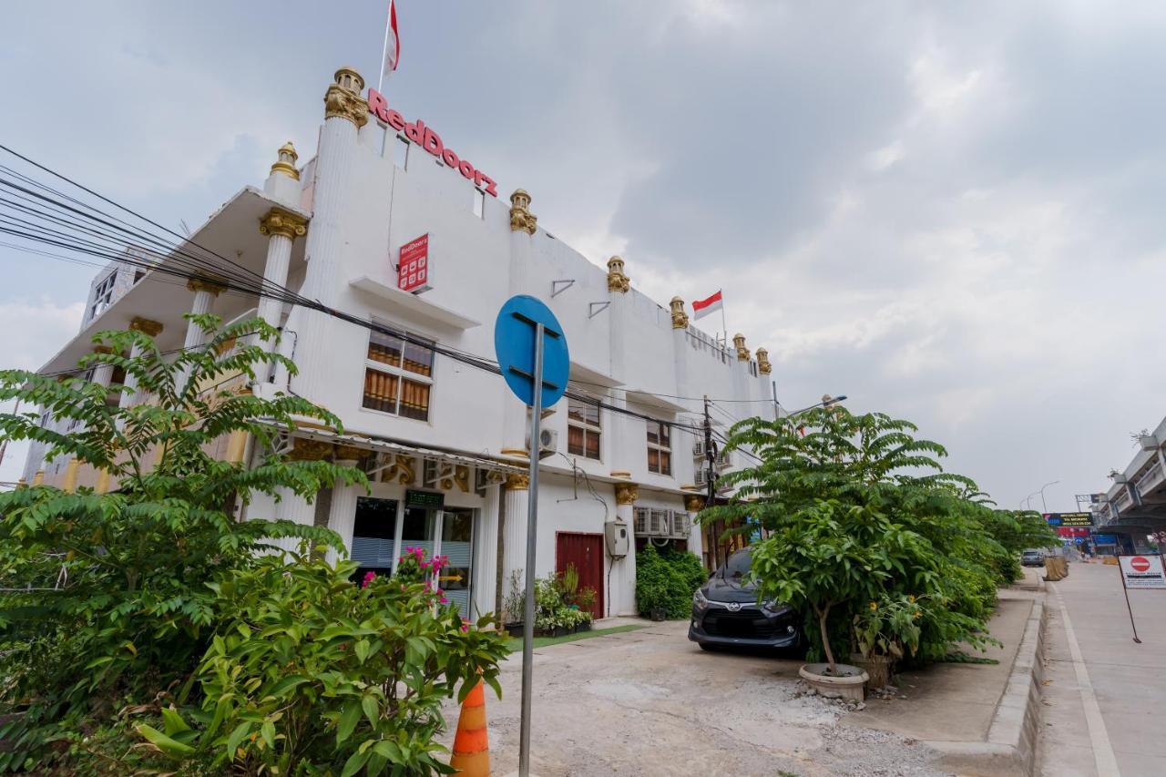 Reddoorz Syariah Near Universitas Borobudur Τζακάρτα Εξωτερικό φωτογραφία